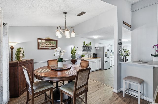 3729 Hunters Glen, Schertz, TX 78108