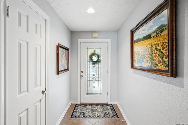 3729 Hunters Glen, Schertz, TX 78108