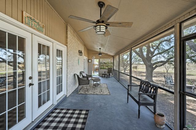 3729 Hunters Glen, Schertz, TX 78108