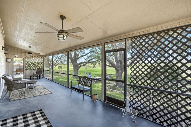 3729 Hunters Glen, Schertz, TX 78108