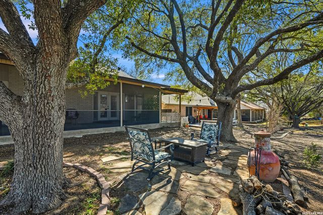 3729 Hunters Glen, Schertz, TX 78108