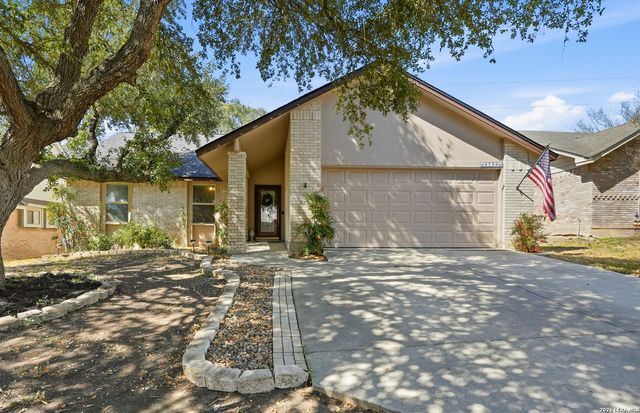 3729 Hunters Glen, Schertz, TX 78108