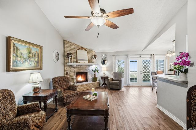 3729 Hunters Glen, Schertz, TX 78108