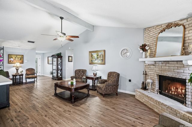 3729 Hunters Glen, Schertz, TX 78108