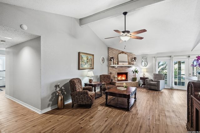 3729 Hunters Glen, Schertz, TX 78108