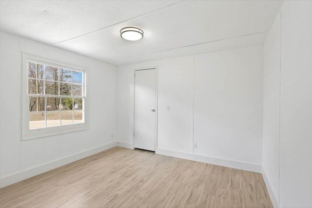 8635 Brenda Drive, Harrison, TN 37341