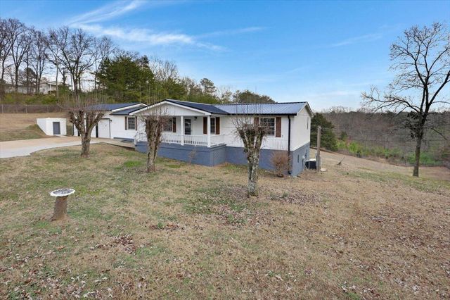 8635 Brenda Drive, Harrison, TN 37341