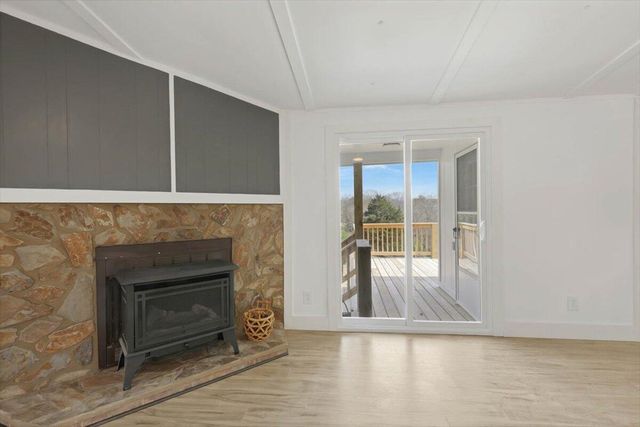 8635 Brenda Drive, Harrison, TN 37341