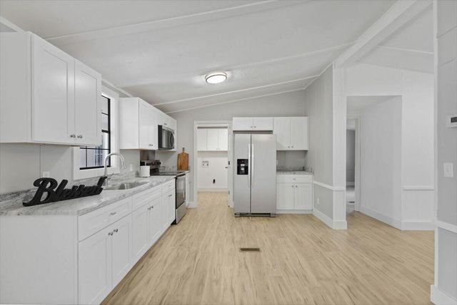 8635 Brenda Drive, Harrison, TN 37341