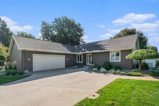 998 W 400 S, La Porte, IN 46350