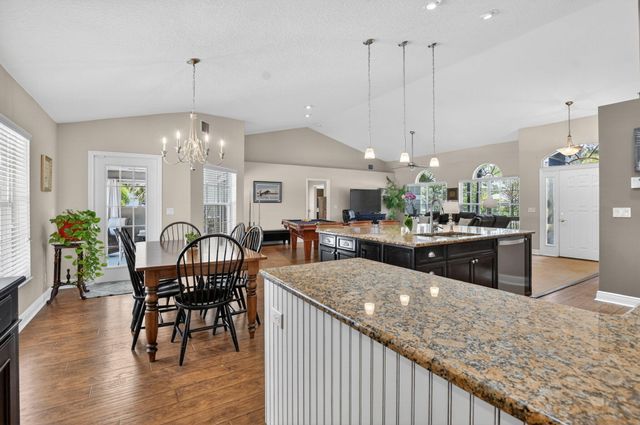 12838 72nd Court N, The Acreage, FL 33412