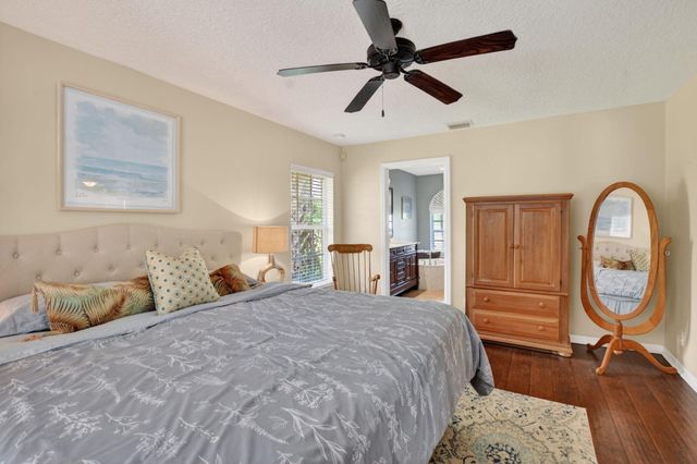 12838 72nd Court N, The Acreage, FL 33412