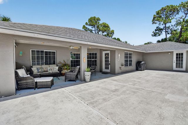 12838 72nd Court N, The Acreage, FL 33412