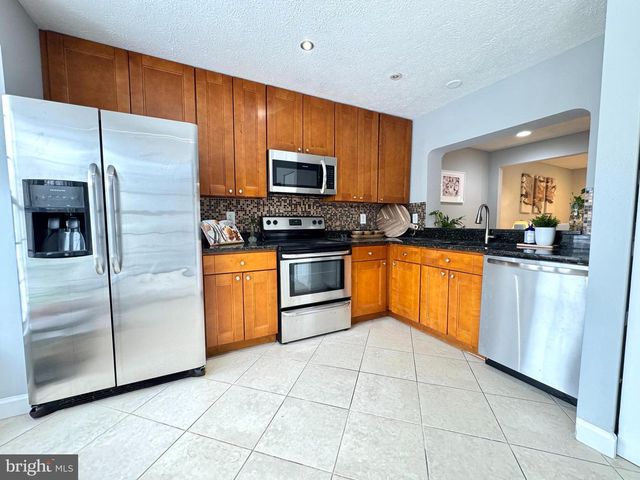 17930 COTTONWOOD TER, Gaithersburg, MD 20877