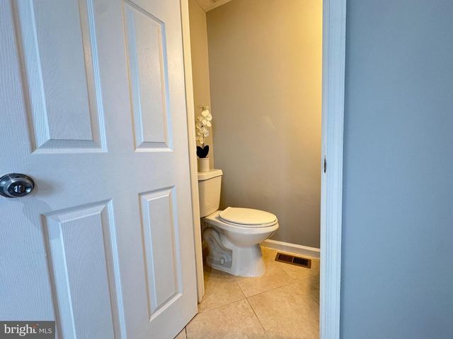 17930 COTTONWOOD TER, Gaithersburg, MD 20877