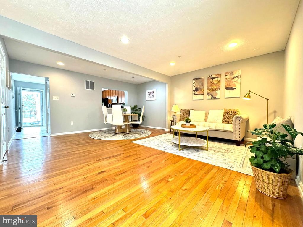 17930 COTTONWOOD TER, Gaithersburg, MD 20877