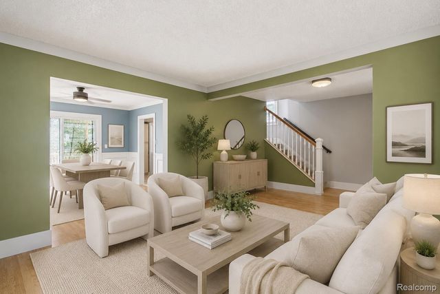 536 E Maplehurst Street, Ferndale, MI 48220