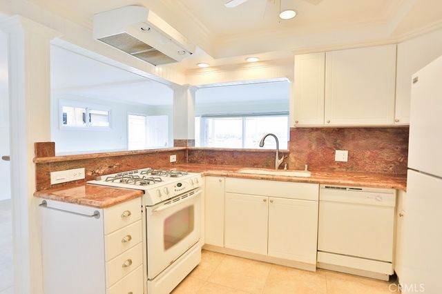 439 Via Lido Soud, Newport Beach, CA 92663