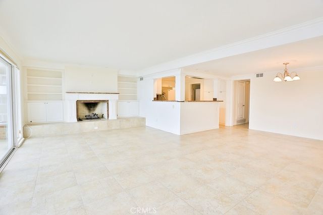 439 Via Lido Soud, Newport Beach, CA 92663
