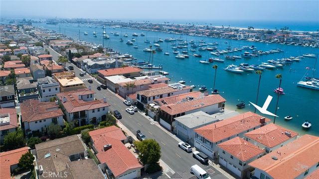 439 Via Lido Soud, Newport Beach, CA 92663