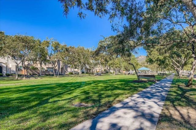 17019 Camino Marcilla 5, San Diego, CA 92127