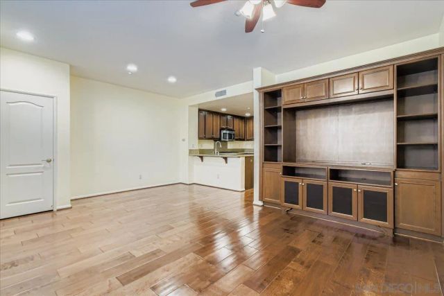 17019 Camino Marcilla 5, San Diego, CA 92127