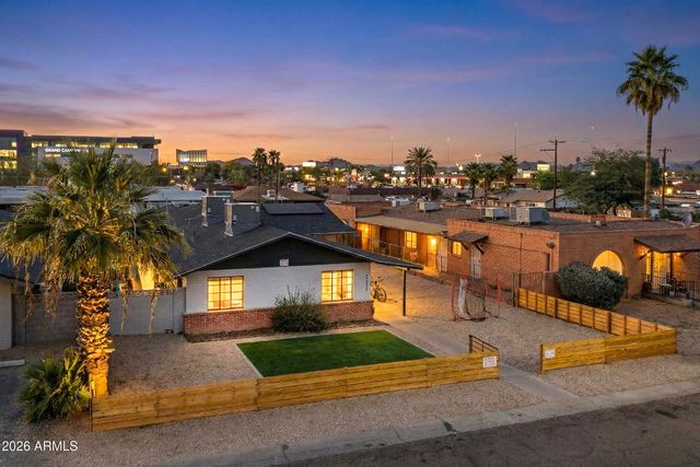 2608 W PIERSON Street, Phoenix, AZ 85017