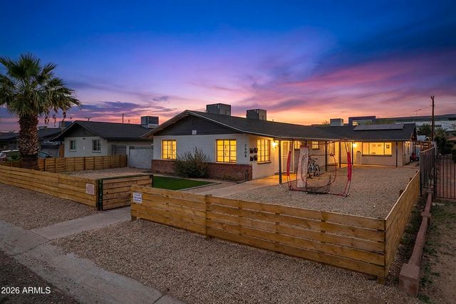 2608 W PIERSON Street, Phoenix, AZ 85017