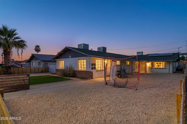 2608 W PIERSON Street, Phoenix, AZ 85017