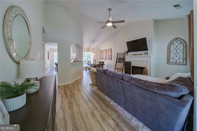 20 Aplomado Lane E, Dawsonville, GA 30534