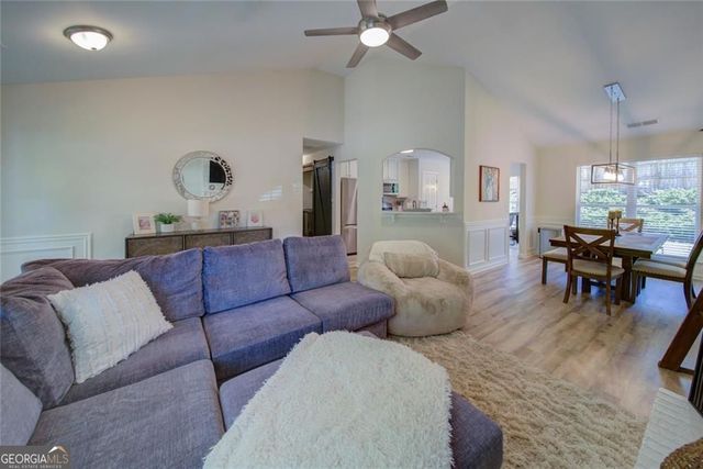 20 Aplomado Lane E, Dawsonville, GA 30534
