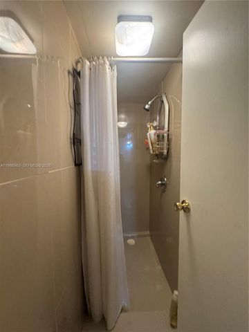 1481 NE Miami Gardens Dr 162, Miami, FL 33179