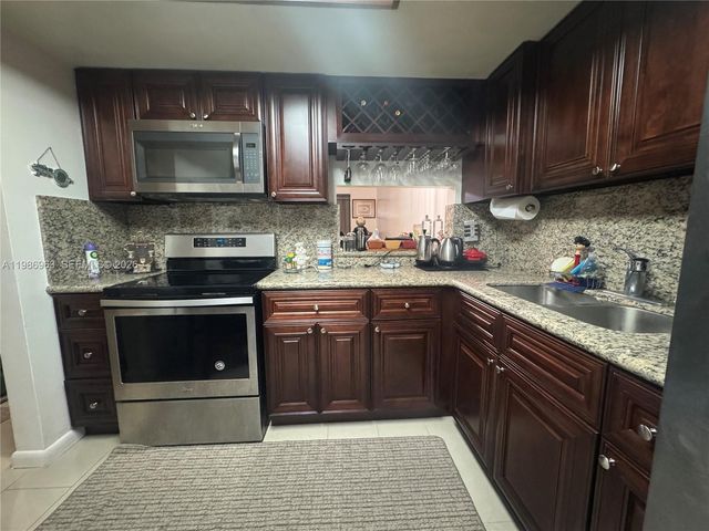 1481 NE Miami Gardens Dr 162, Miami, FL 33179