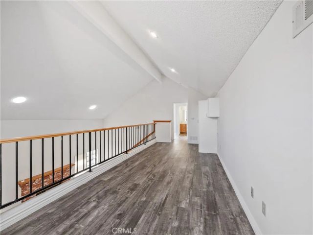 19246 Pine Way, Apple Valley, CA 92308