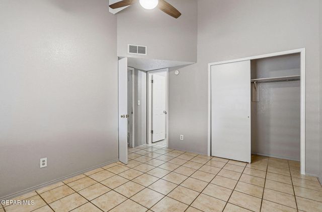 11748 HENRY PHIPPS Drive, El Paso, TX 79936