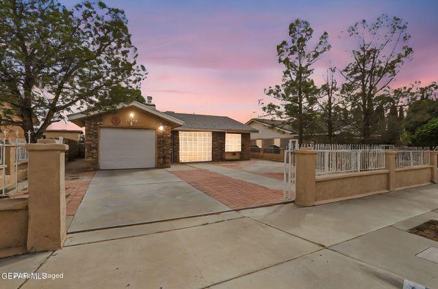 11748 HENRY PHIPPS Drive, El Paso, TX 79936