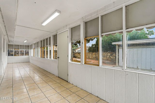 11748 HENRY PHIPPS Drive, El Paso, TX 79936