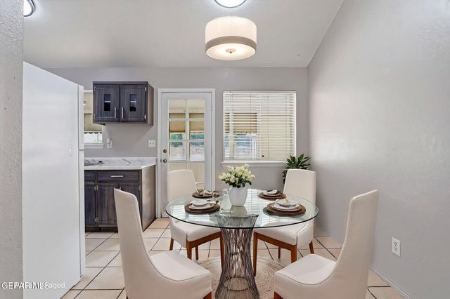 11748 HENRY PHIPPS Drive, El Paso, TX 79936