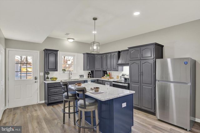 438 N PITT ST, Carlisle, PA 17013