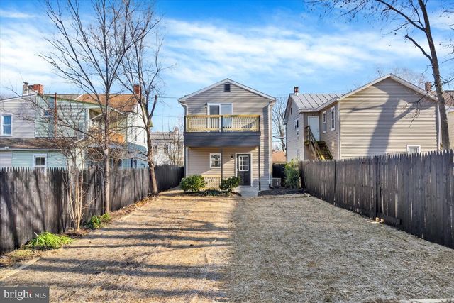 438 N PITT ST, Carlisle, PA 17013