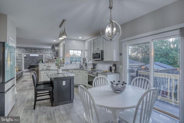 76 BELFRY DR, Felton, DE 19943
