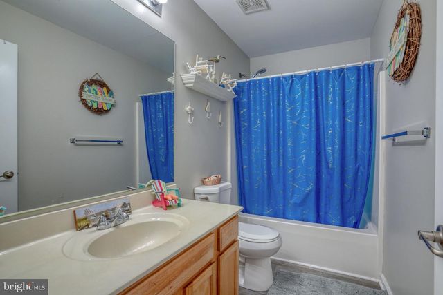 76 BELFRY DR, Felton, DE 19943