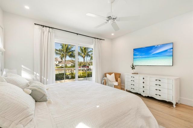 2207 Cove Drive, Vero Beach, FL 32963