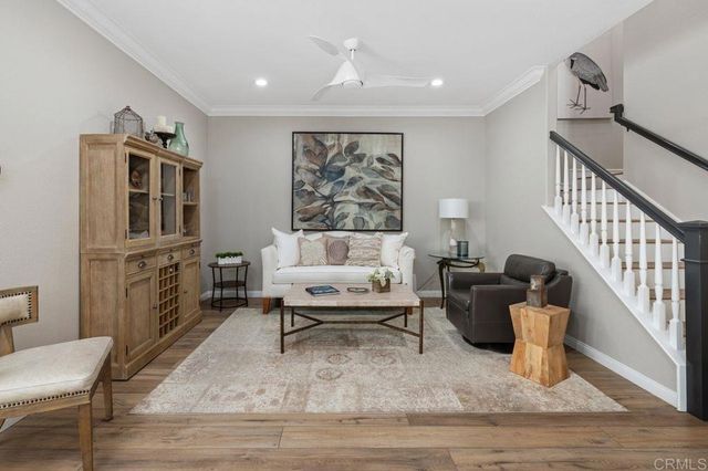 7457 Neptune Drive, Carlsbad, CA 92011