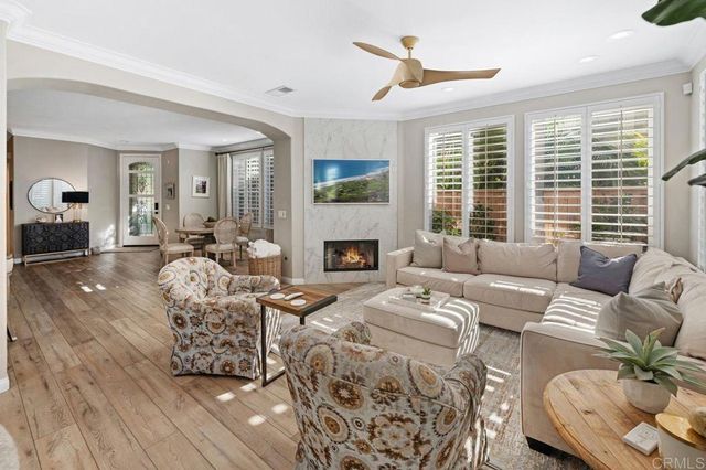 7457 Neptune Drive, Carlsbad, CA 92011