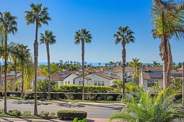 7457 Neptune Drive, Carlsbad, CA 92011