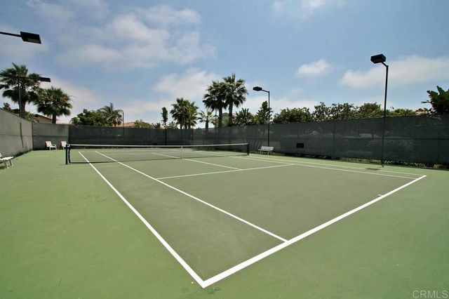 7457 Neptune Drive, Carlsbad, CA 92011