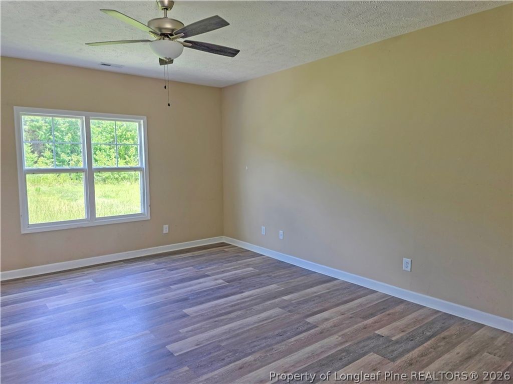 5524 Tolarsville Road, St Pauls, NC 28384 — photo 2