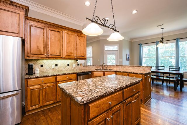 11 Deauville Circle, Little Rock, AR 72223