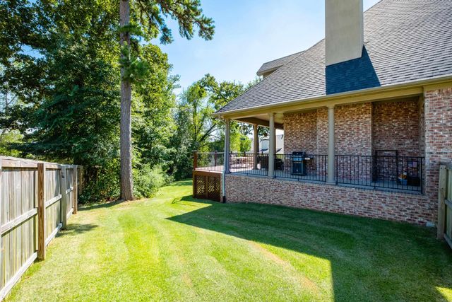 11 Deauville Circle, Little Rock, AR 72223
